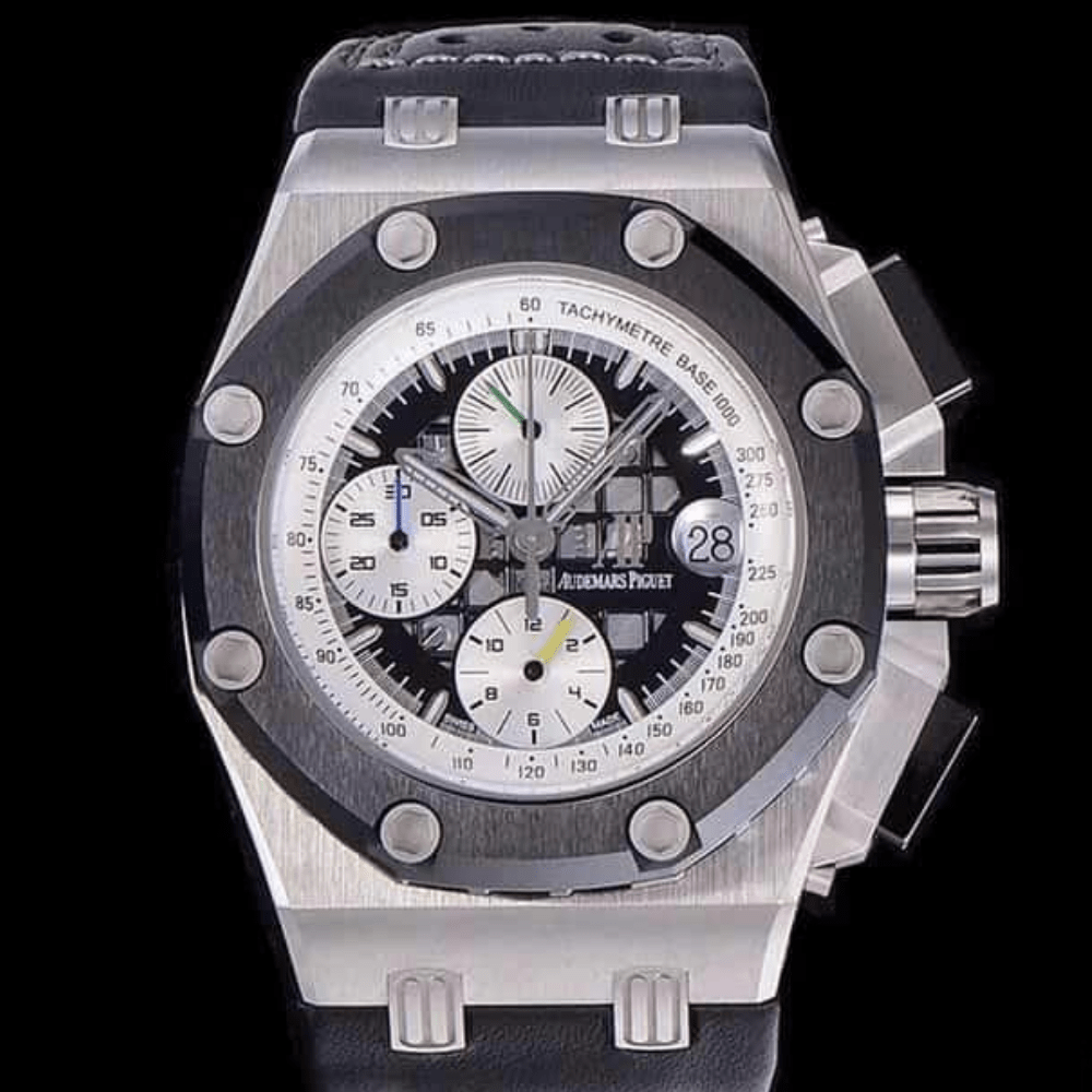 오데마피게 로얄오크 오프쇼어 블랙/화이트 다이얼 스틸 블랙 가죽스트랩 42mm 26078IO