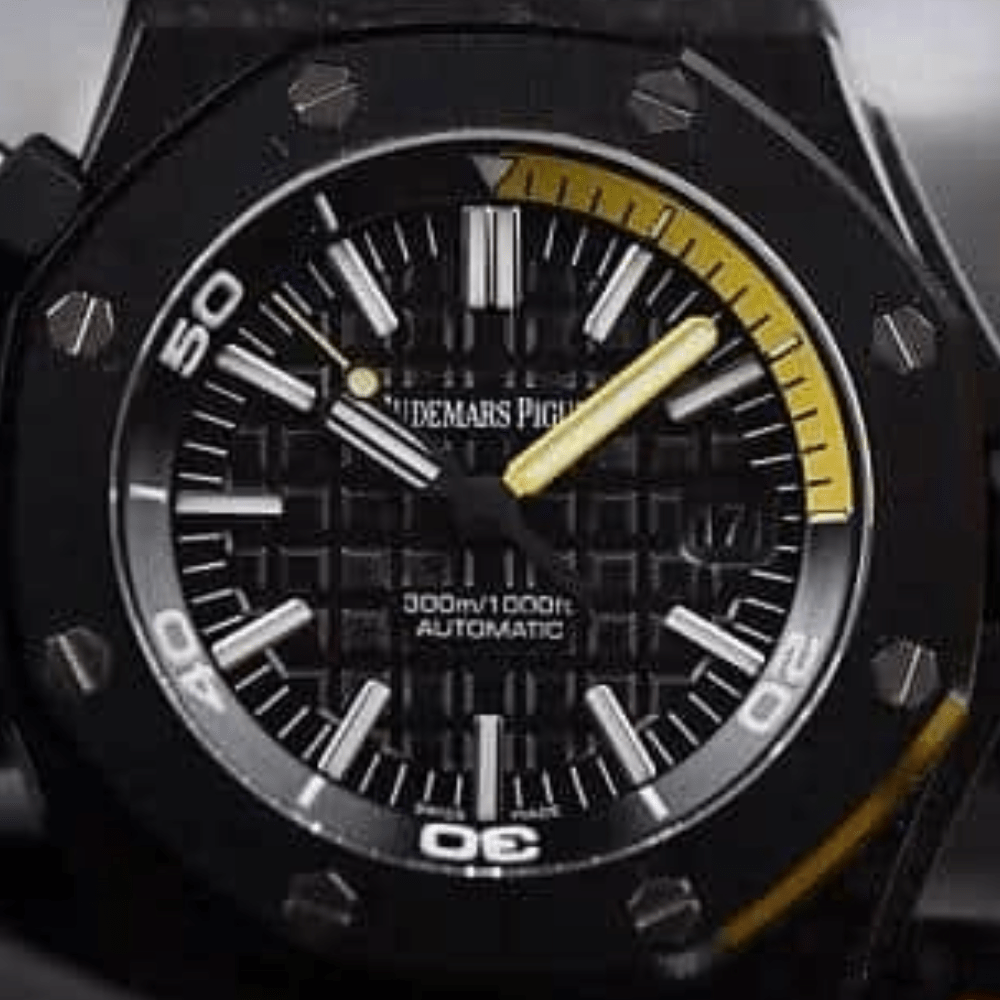 오데마피게 로얄오크 오프쇼어 다이버 포지드카본 에디션 러버 스트랩 42mm 15706