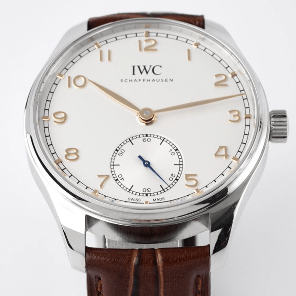 IWC 포르투기저 화이트/로즈골드 다이얼 레더 스트랩 40mm IW358303