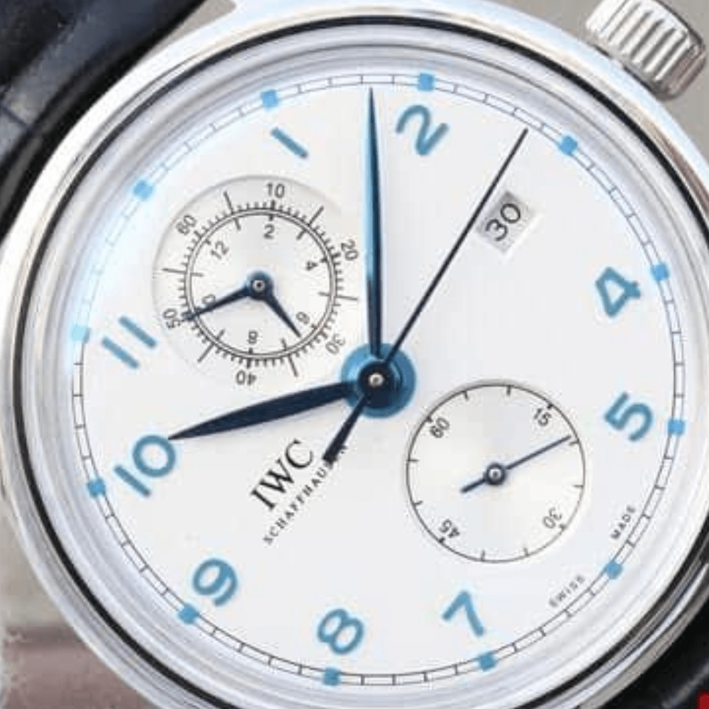 IWC 포르투기저 크로노그래프 클래식 화이트 다이얼 레더 스트랩 42mm IW390403