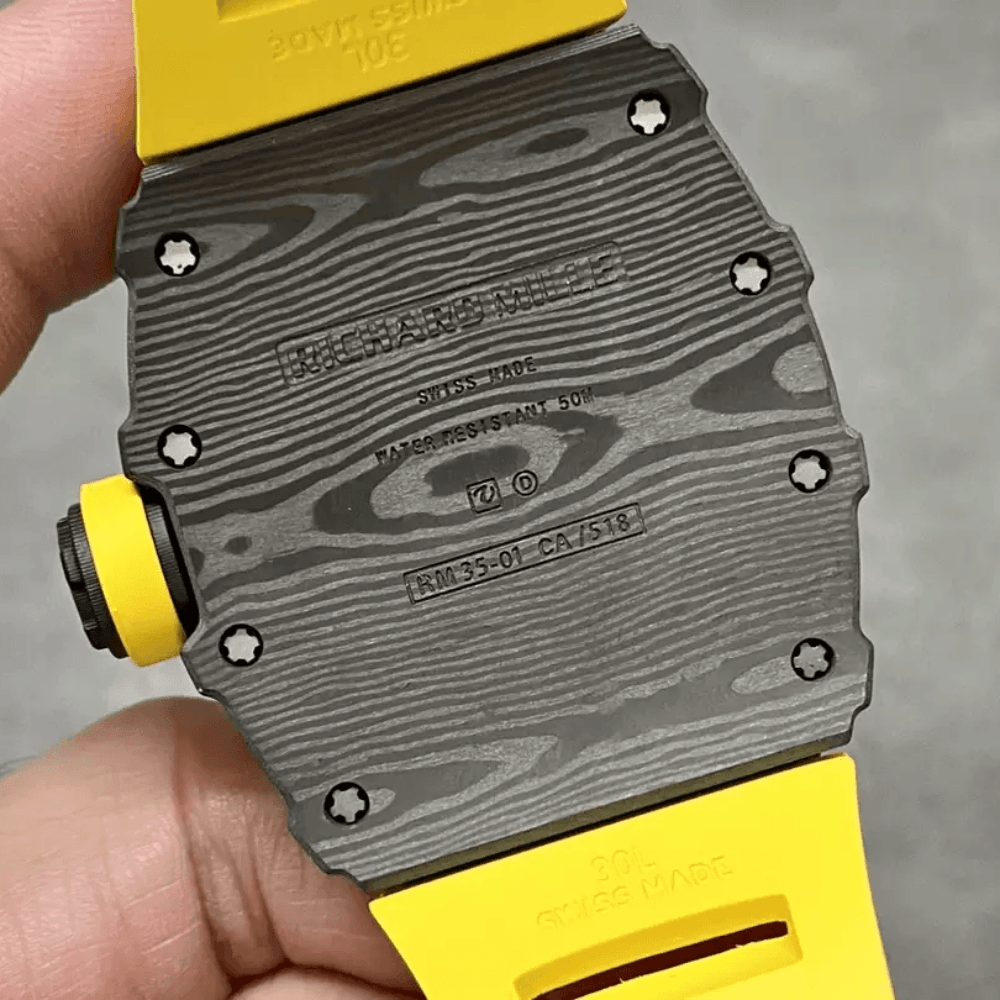 리차드밀 블랙 카본 스켈레톤 다이얼 옐로우 러버 스트랩 RM35-01