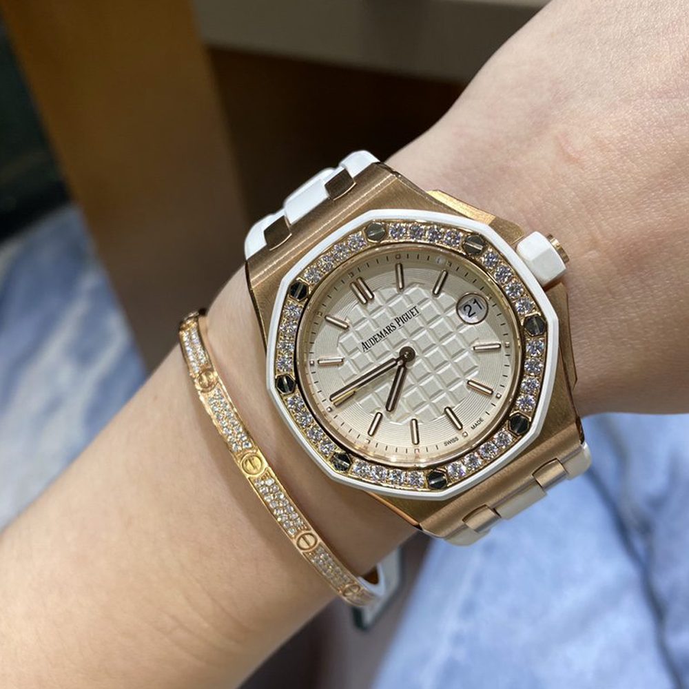 커스텀 오데마피게 로얄오크 옐골 금통 다이아베젤 러버밴드 37mm 57540