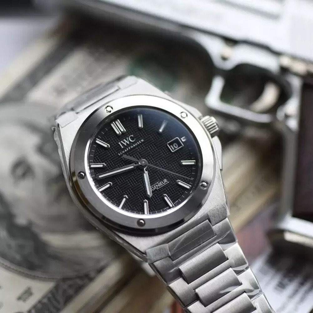 IWC 인제니어 시리즈 검판 SS 브레이슬릿 40mm IW328901