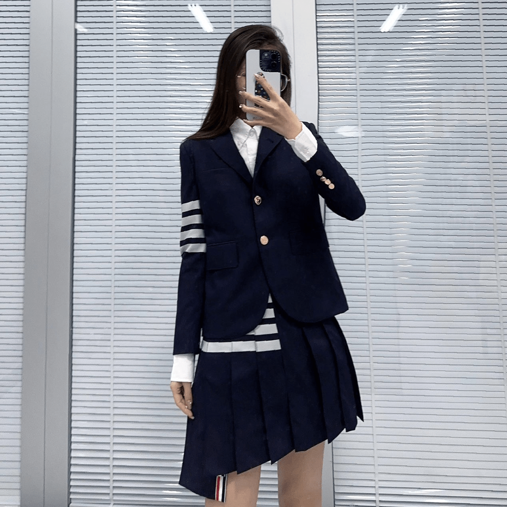 톰브라운 4바 울 네이비 블레이저 스커트 세트