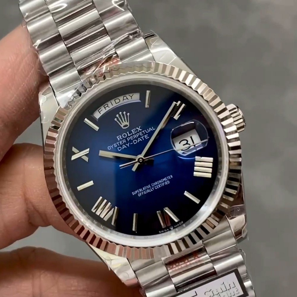 롤렉스 데이데이트 그라데이션 청판 로만 다이얼 SS 브레이슬릿  40mm  V5(텅스텐 헤비 버전) 228239