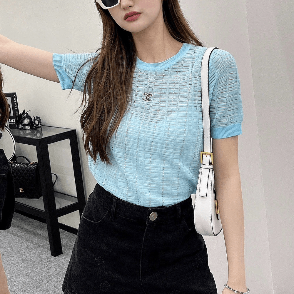 샤넬 24SS 자수로고 반팔 니트 블루