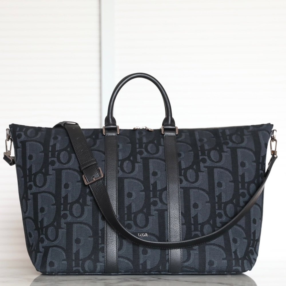 디올 맥시 디올 오블리크 위켄더 40 백 블랙