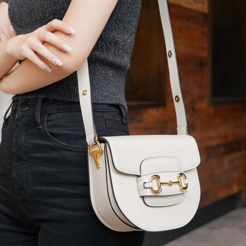 구찌 홀스빗 1955 라운드 미니 숄더백 화이트 760191