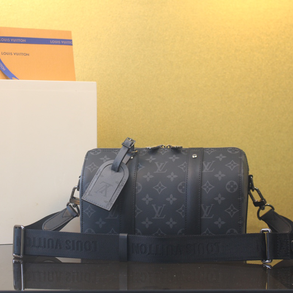 루이비통 시티 키폴 모노그램 이클립스 M45936