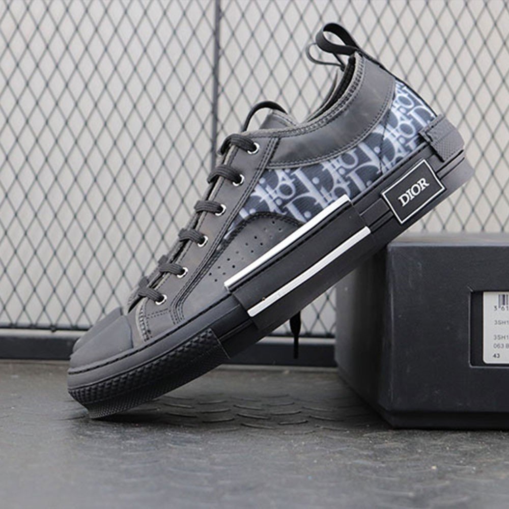 디올 b23 오블리크 로우 스니커즈 네이비 블랙