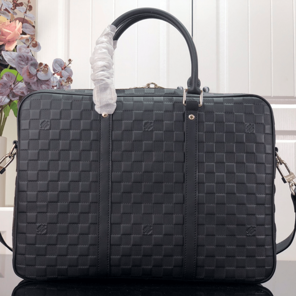 루이비통 포르트 도큐멍 보야주 브리프케이스 M41478