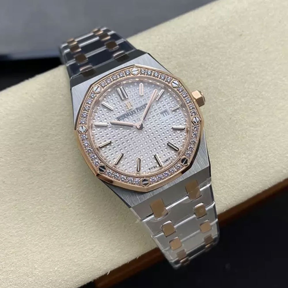 오데마피게 레이디 로얄오크 화이트 다이얼 다이아베젤 로즈골드 콤비 33mm 여성용 67651