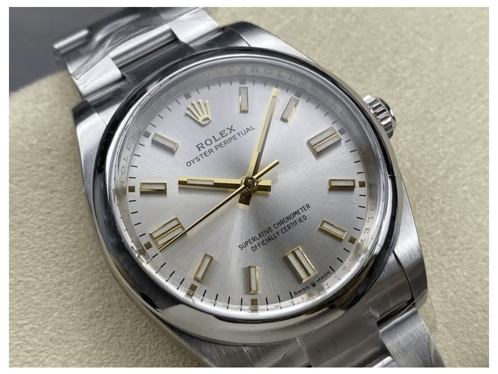 롤렉스 오이스터 퍼페츄얼 실버 다이얼 바인덱스 SS 브레이슬릿 36mm 126000