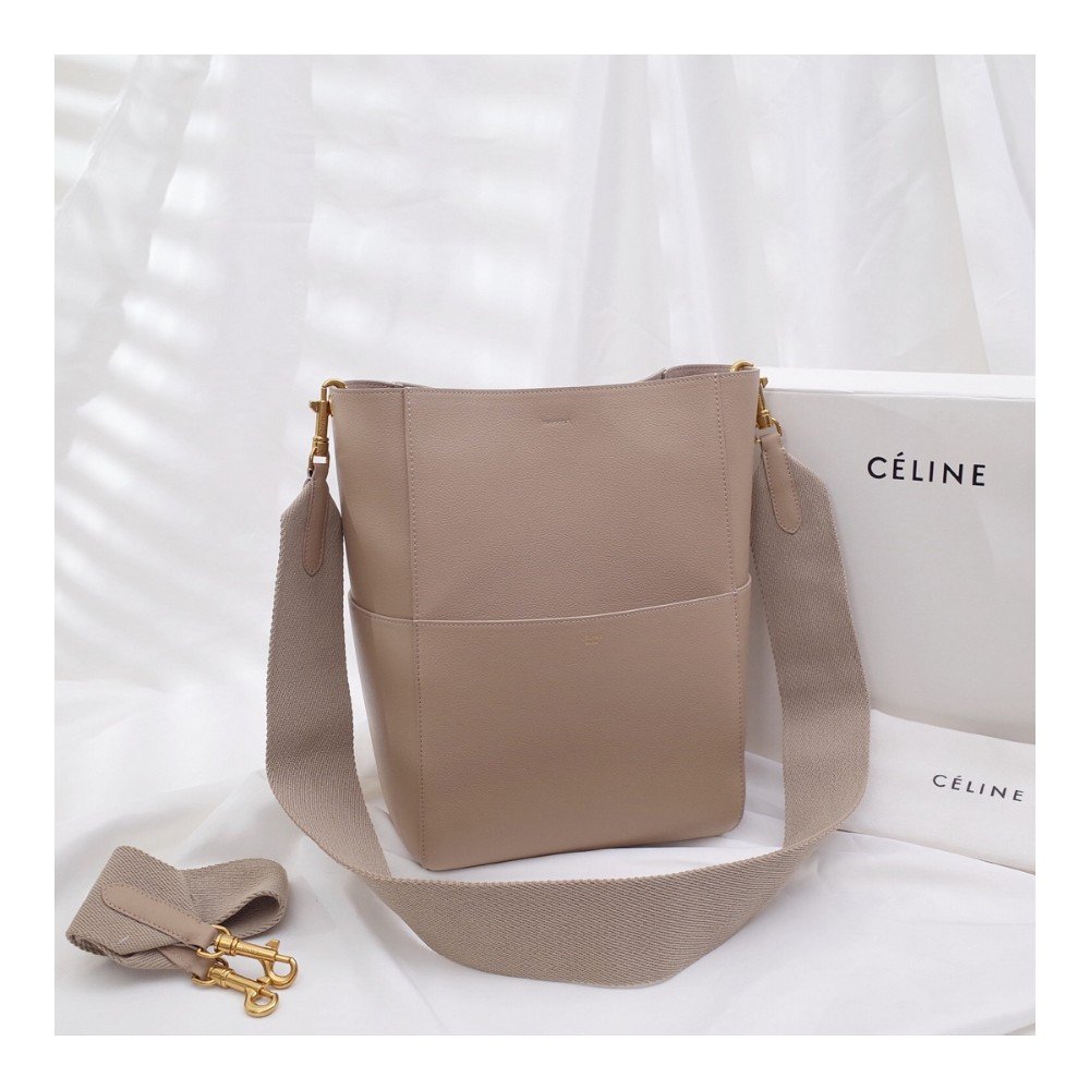 셀린느 버킷백 소프트 그레인 카프스킨 토프