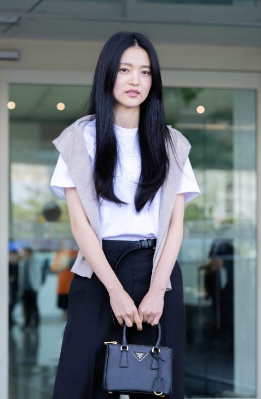 [김태리 PICK] 프라다 갤러리아 사피아노 가죽 미니백